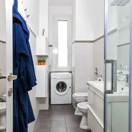Bright House In Apartment Mailand