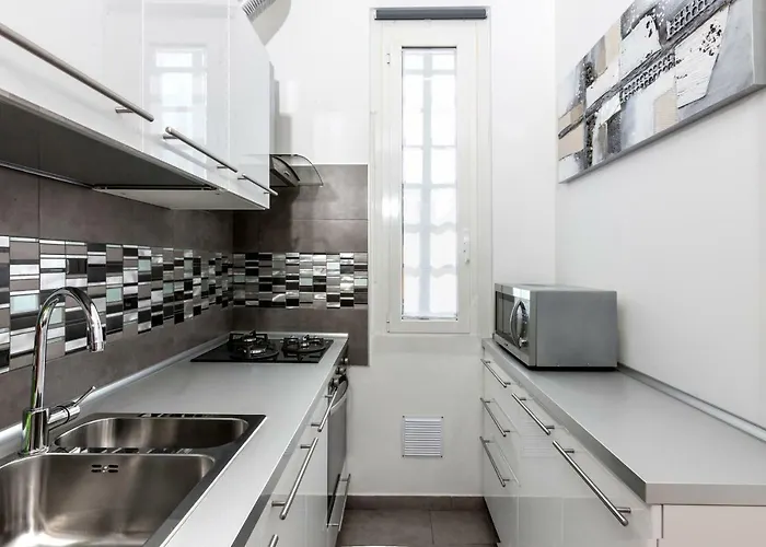 Bright House In * Milán